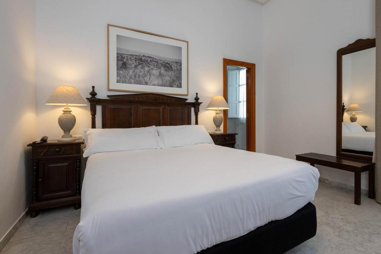 Hotel Tugasa Casa Palacio Medina Sidonia מראה חיצוני תמונה