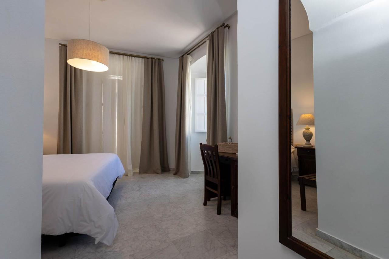 Hotel Tugasa Casa Palacio Medina Sidonia מראה חיצוני תמונה