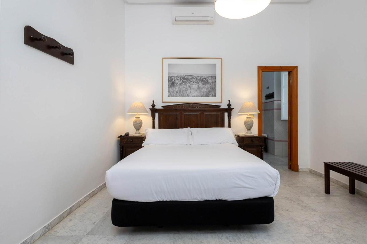 Hotel Tugasa Casa Palacio Medina Sidonia מראה חיצוני תמונה